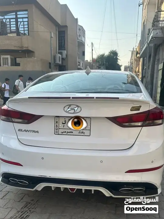 Hyundai Elantra 2018 photo 2