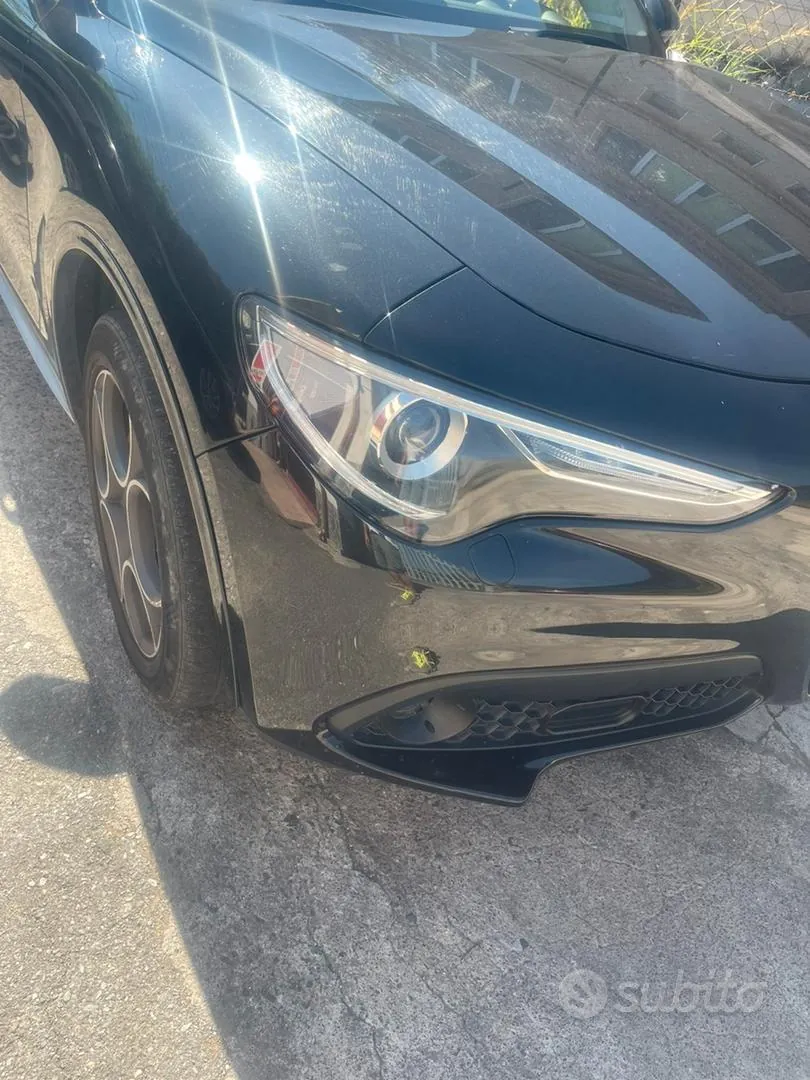 Alfa Romeo Stelvio 2017 photo 3