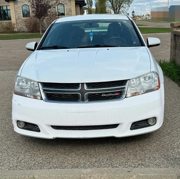 Dodge Avenger 2012 photo 3