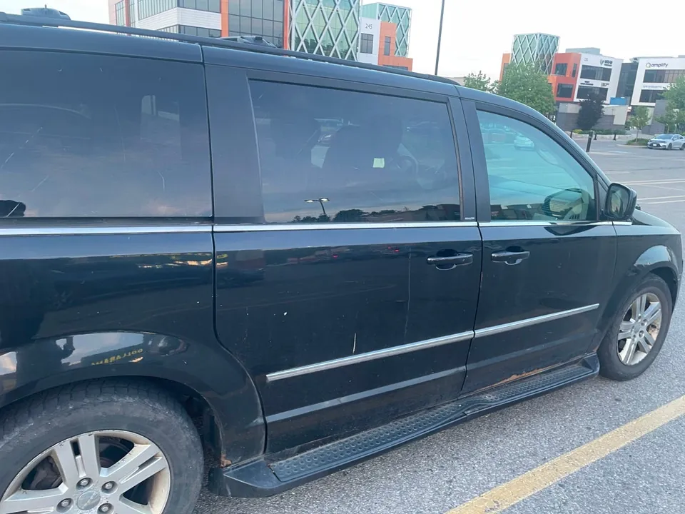 Dodge Grand Caravan 2010 photo 4