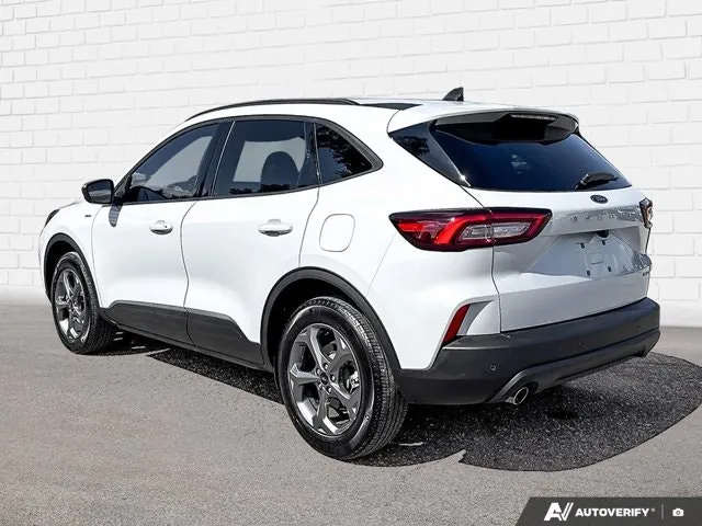 Ford Escape 2025 photo 4