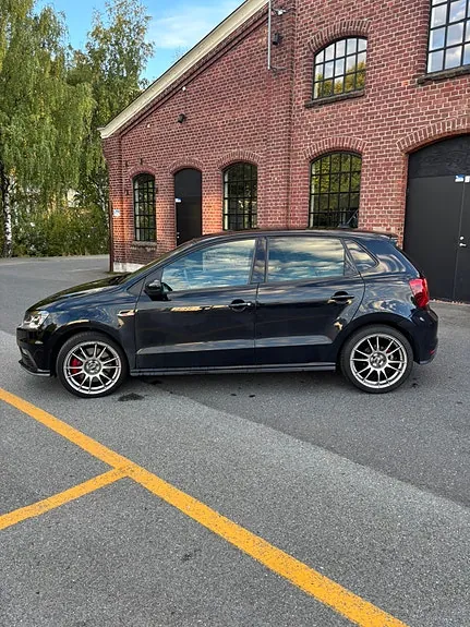 Volkswagen Polo 2016 photo 4