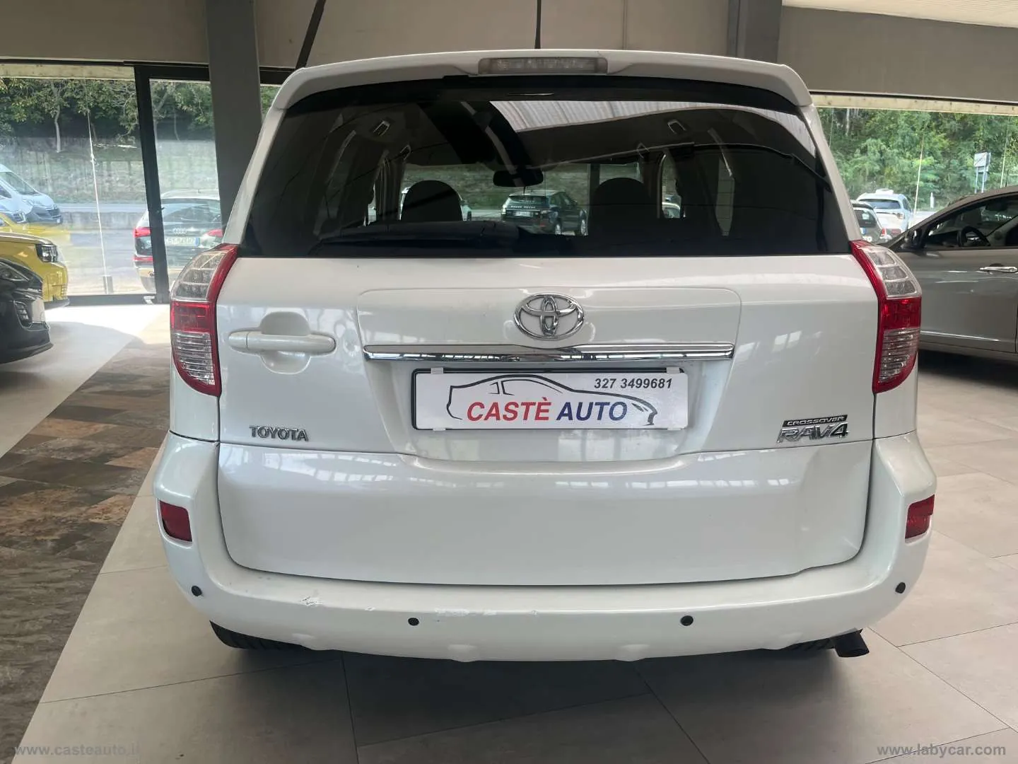 Toyota Rav4 2010 photo 5