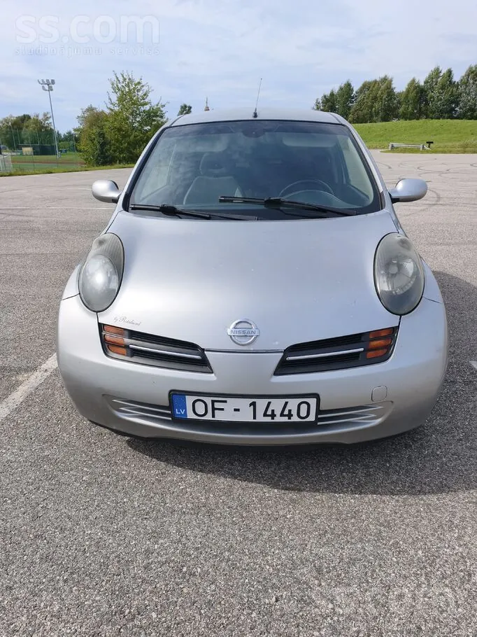 Nissan Micra 2004 photo 3