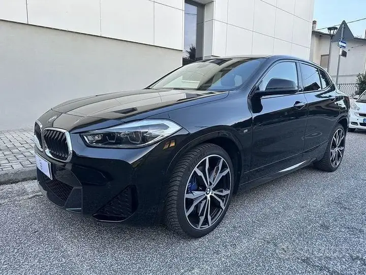 BMW X2