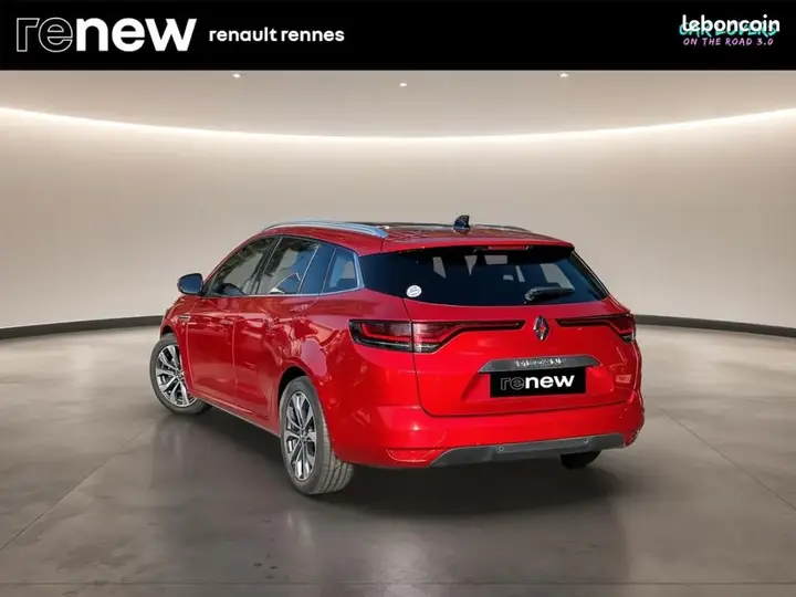 Renault Megane 2023 photo 3