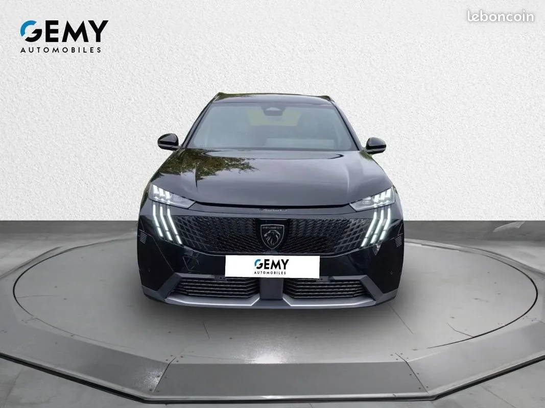 Peugeot 5008 2025 photo 2