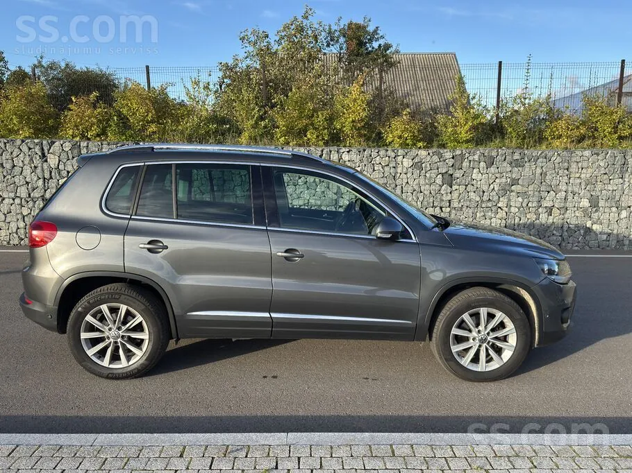 Volkswagen Tiguan 2012 photo 4