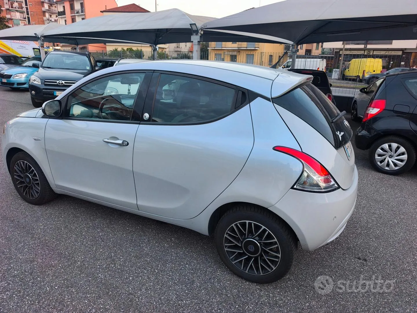 Lancia Ypsilon 2017 photo 2