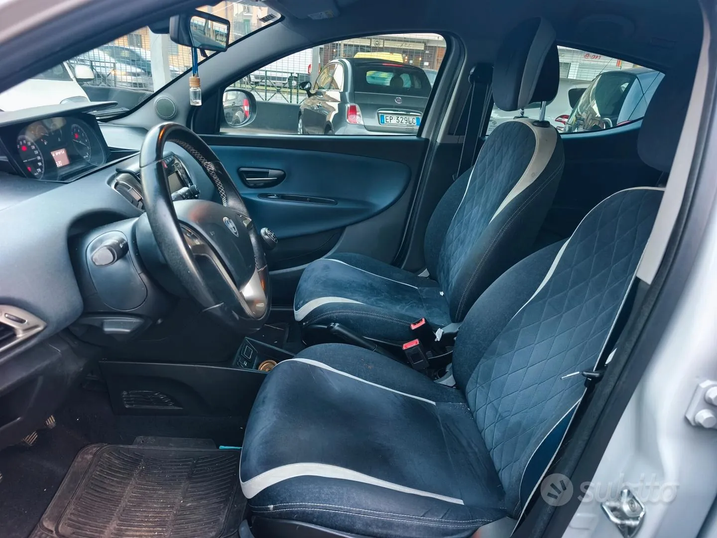 Lancia Ypsilon 2017 photo 5