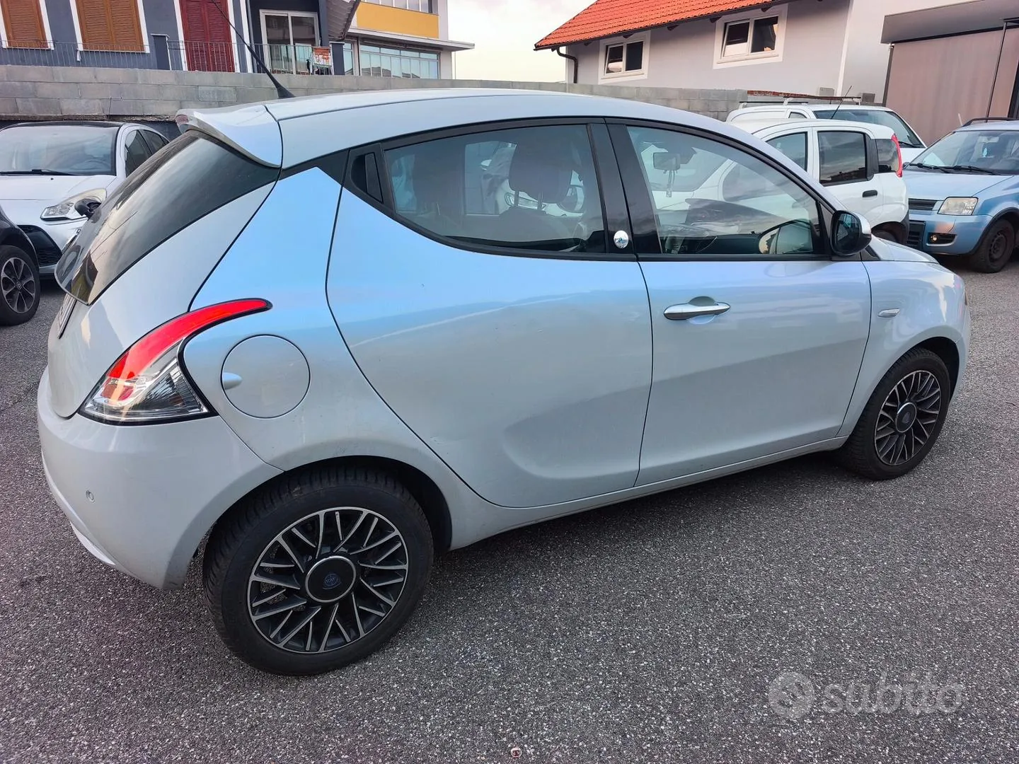 Lancia Ypsilon 2017 photo 3