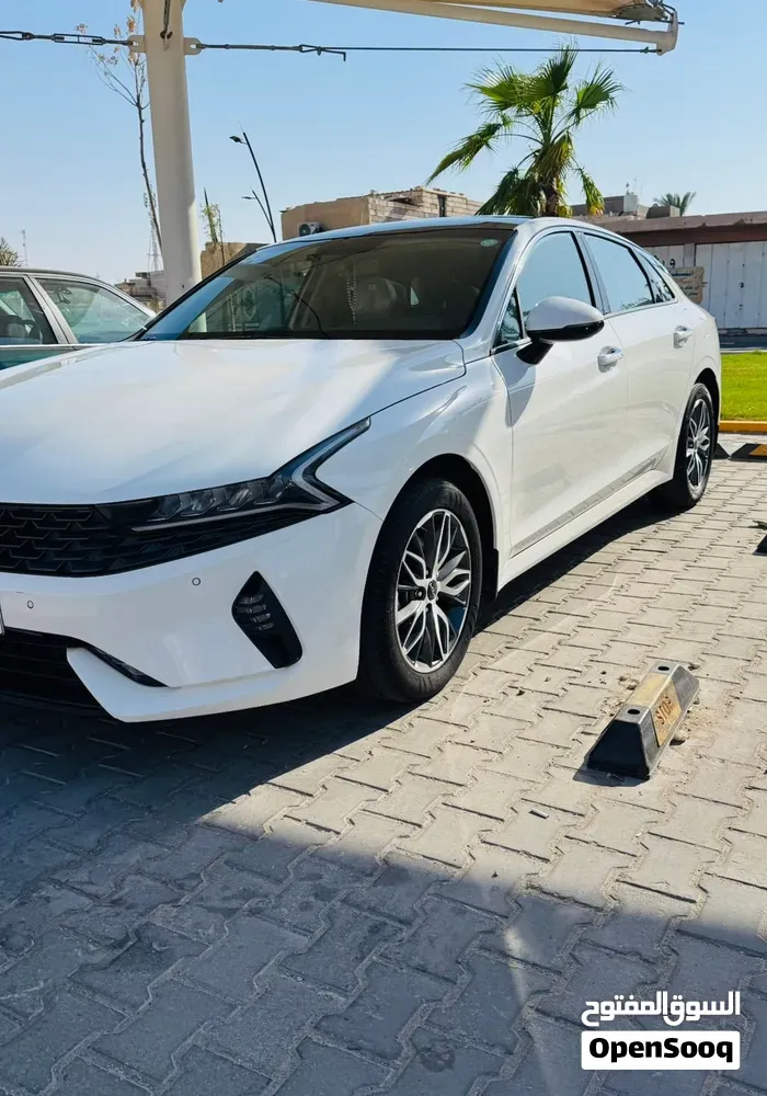 Kia K5 2023 photo 4