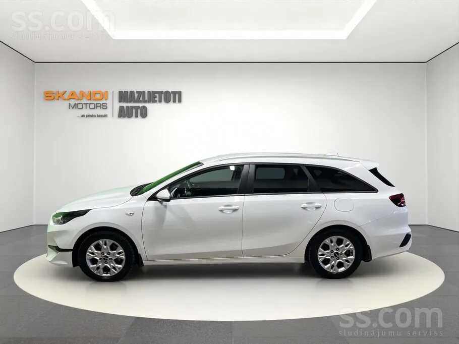 Kia Ceed 2023 photo 3