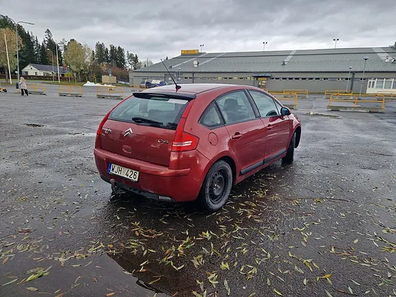 Citroen C4 2005 photo 3