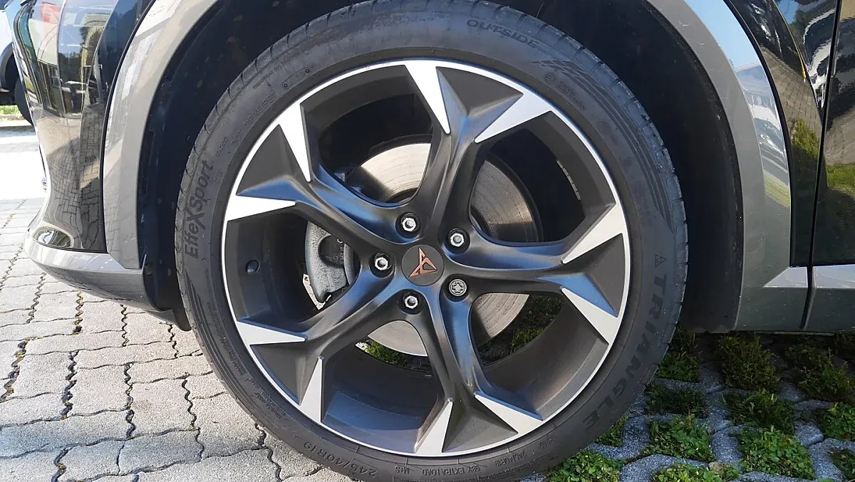 Cupra Formentor 2022 photo 3
