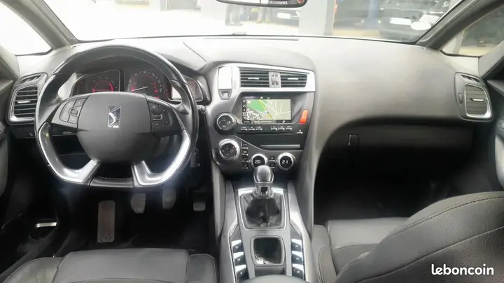 Citroen Ds5 2015 photo 5