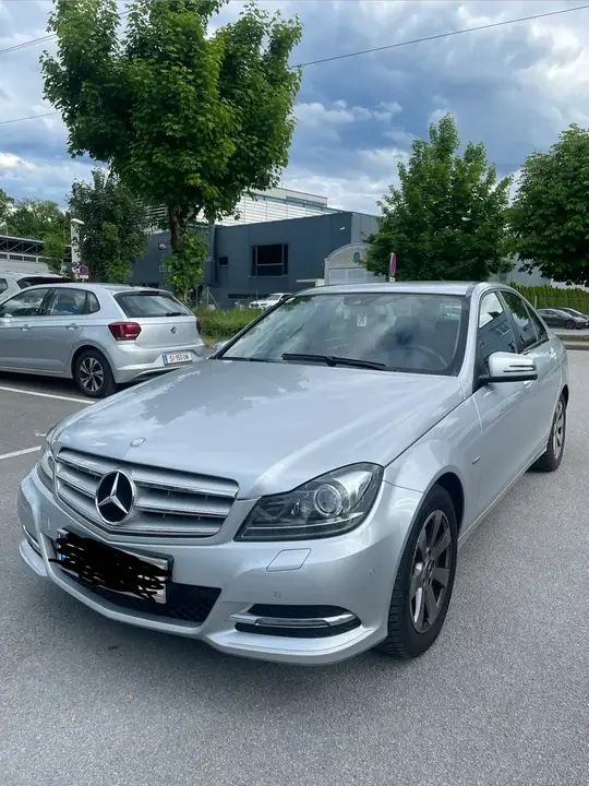 Mercedes-Benz C-Class 2012 photo 3
