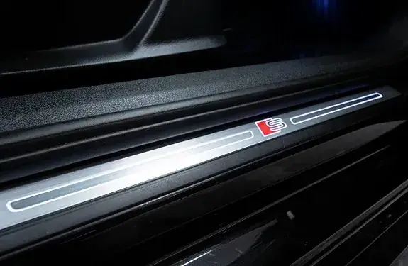 Audi A4 2018 photo 5