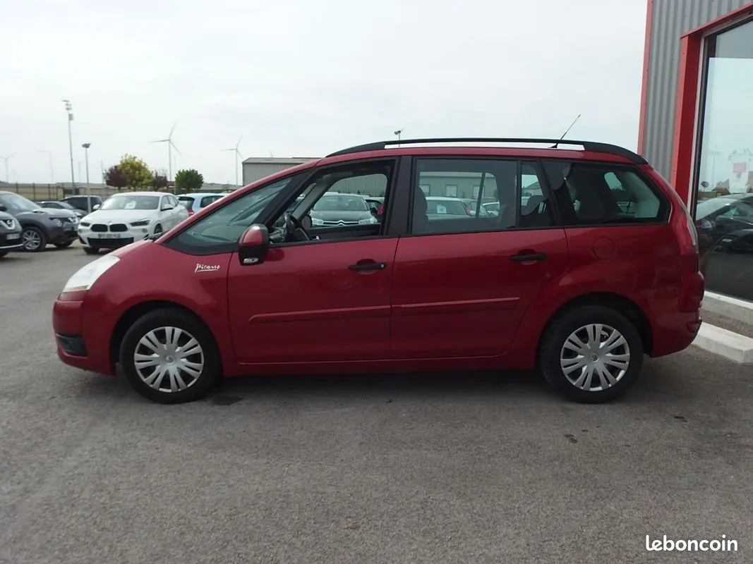 Citroen C4 Picasso 2010 photo 4
