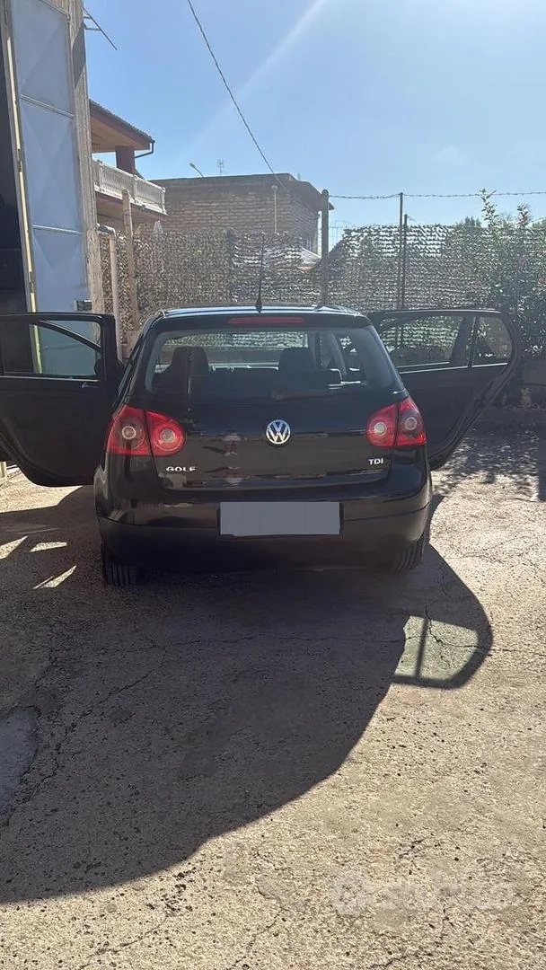 Volkswagen Golf 2006 photo 2