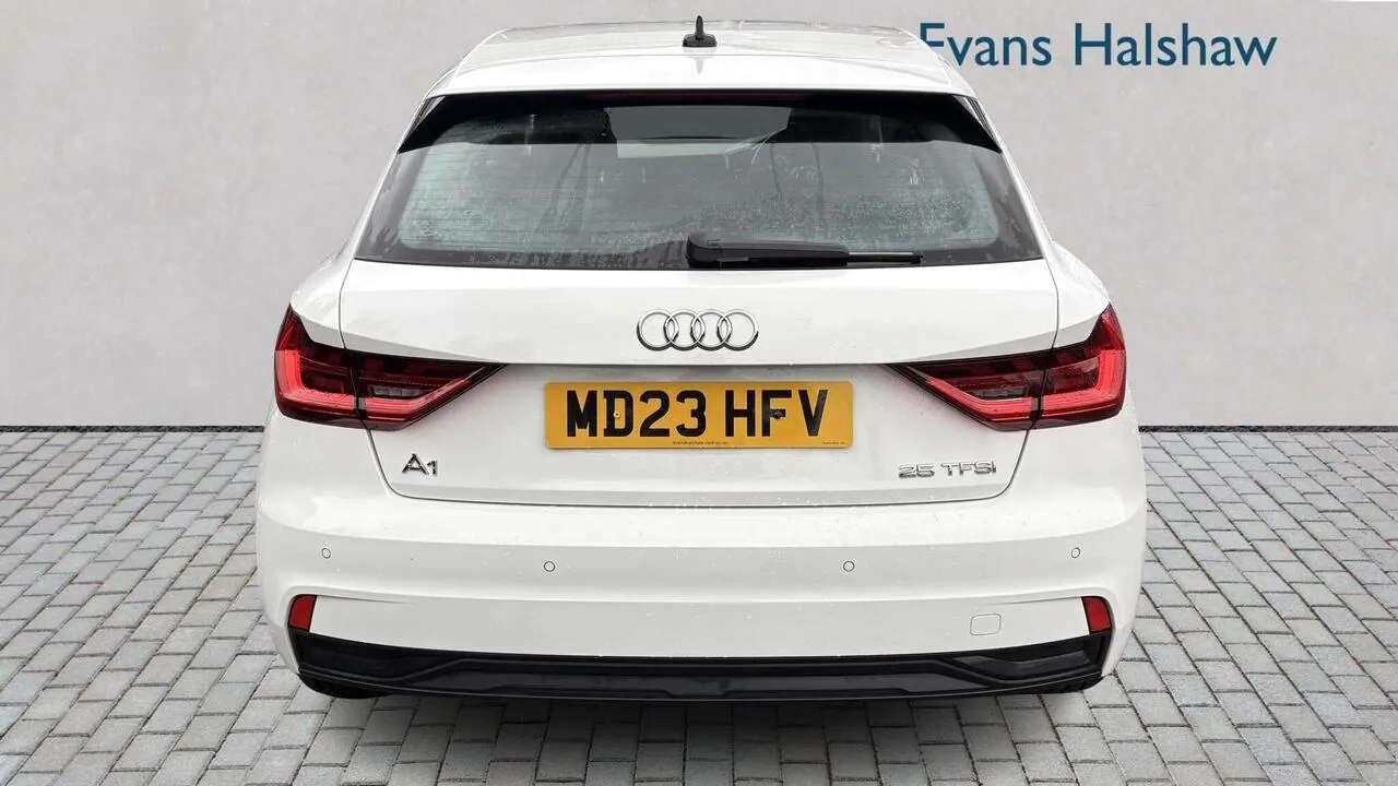 Audi A1 2023 photo 5