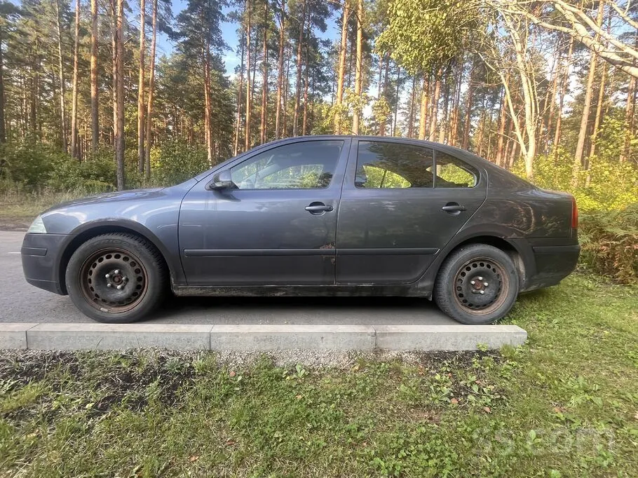 Skoda Octavia 2007 photo 2