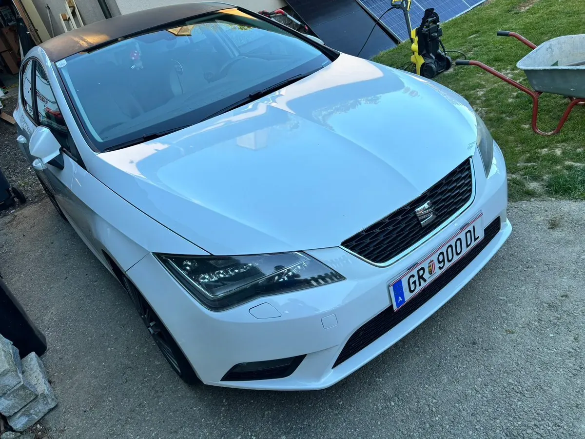 Seat Leon 2013 photo 2