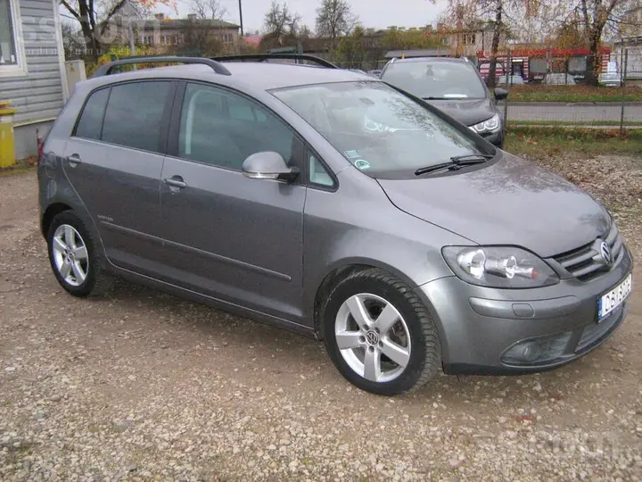 Volkswagen Golf Plus 2008 photo 3
