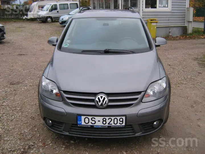 Volkswagen Golf Plus 2008 photo 2