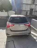 Toyota Vitz 2017 photo 4