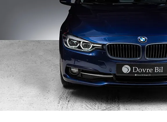 BMW 318I 2016 photo 2
