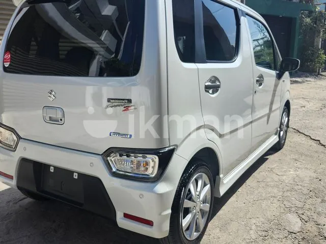 Suzuki Wagon R 2025 photo 4