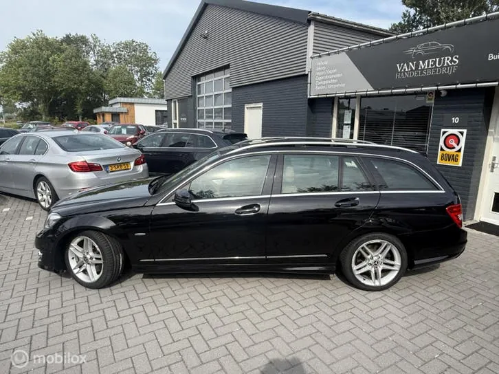 Mercedes-Benz C-Class Estate 2012 photo 3