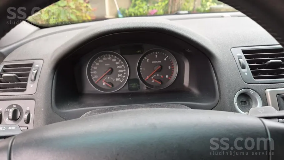 Volvo S40 2008 photo 4