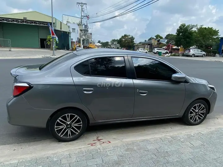 Mitsubishi Attrage 2021 photo 4