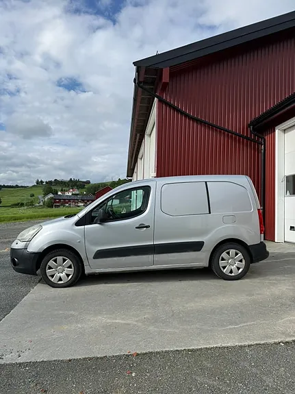 Citroen Berlingo 2008 photo 3