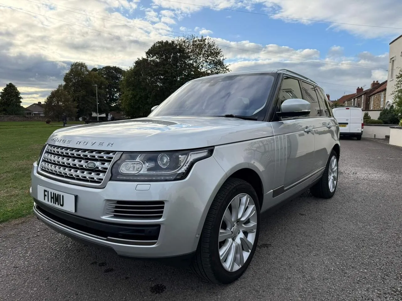 Land Rover Range Rover 2018 photo 2