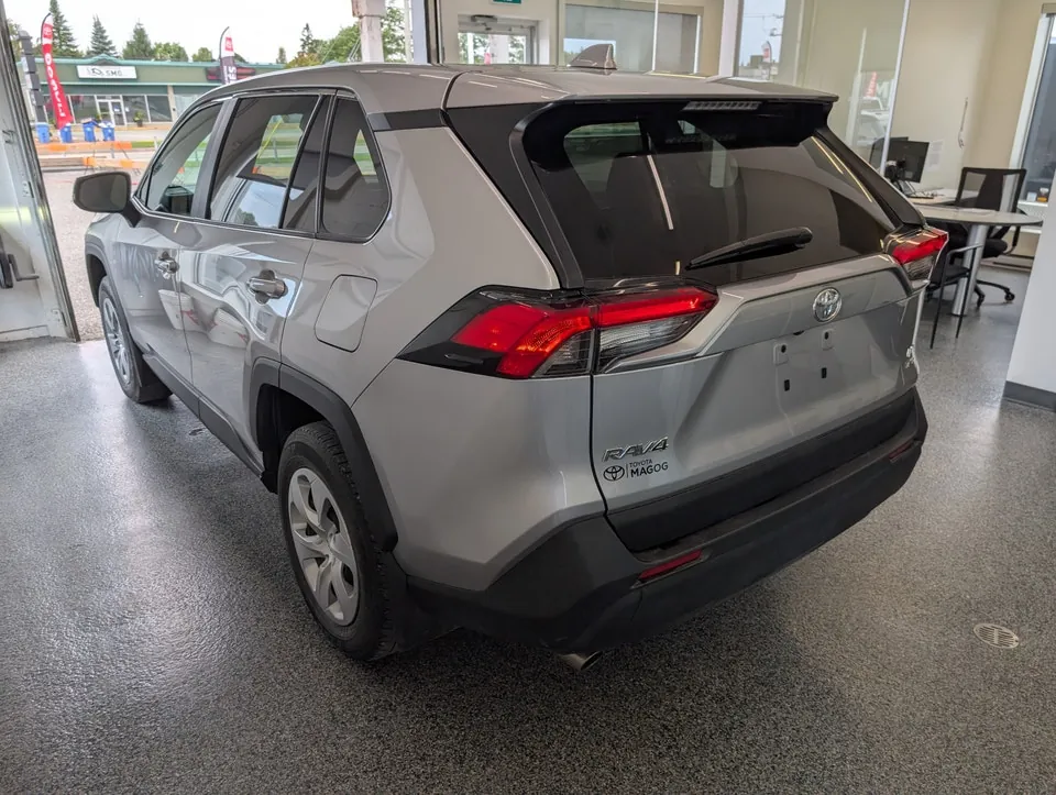 Toyota Rav4 2024 photo 4