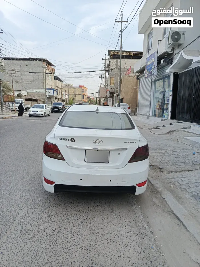 Hyundai Accent 2013 photo 4