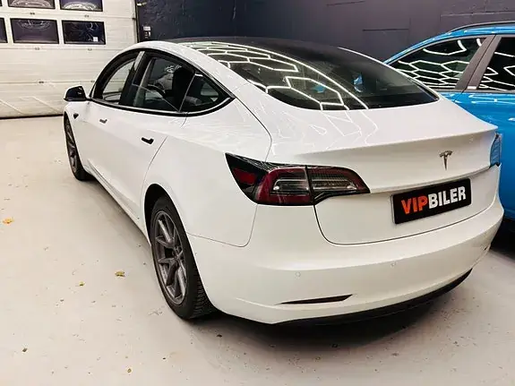 Tesla Model 3 2021 photo 3