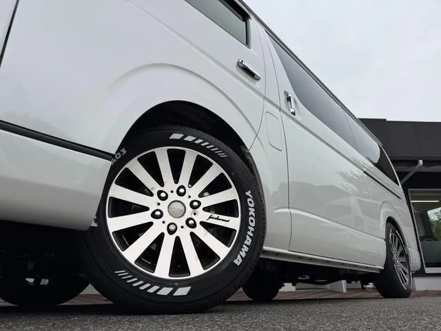 Toyota Hiace 2025 photo 4