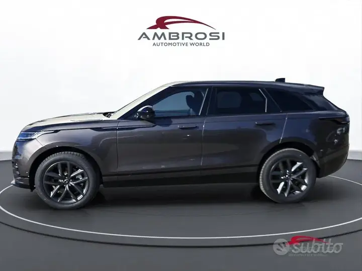 Land Rover Range Rover Velar 2026 photo 4