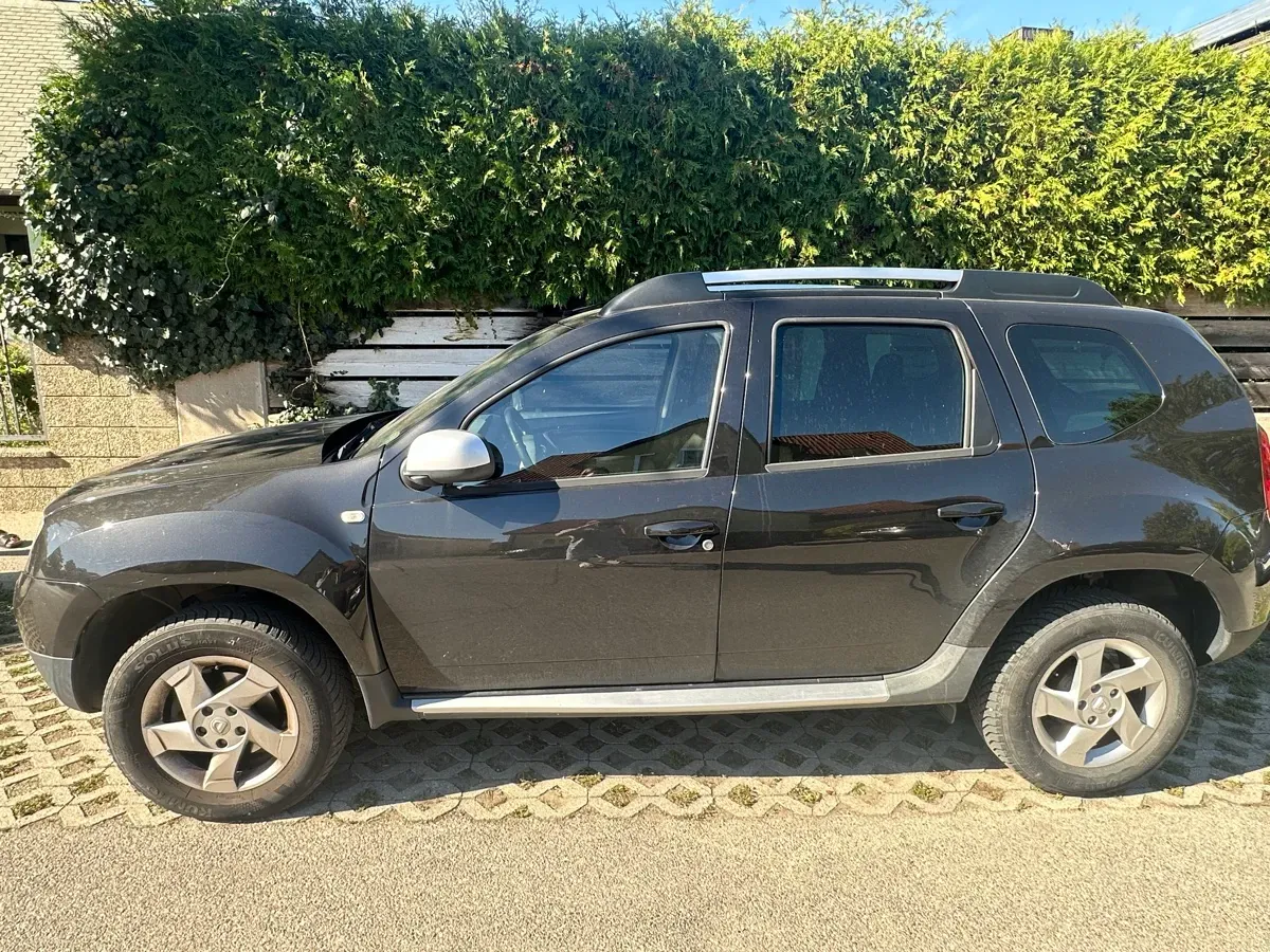 Dacia Duster 2010 photo 3