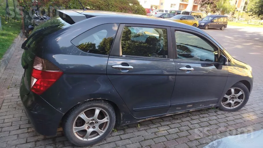 Honda Fr-V 2009 photo 2