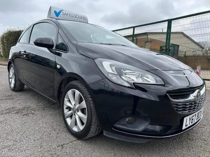 Vauxhall Corsa 2017 photo 2