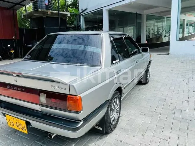 Nissan Sunny 1989 photo 3