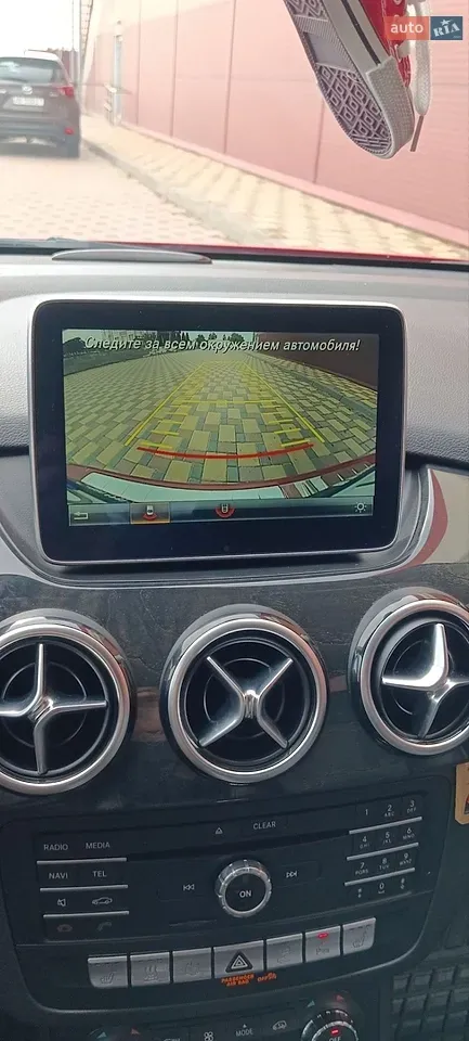 Mercedes-Benz B-Class 2016 photo 4