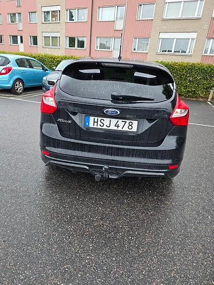 Ford Focus 2013 photo 3