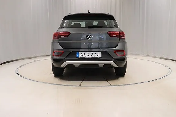 Volkswagen T-Roc 2023 photo 5