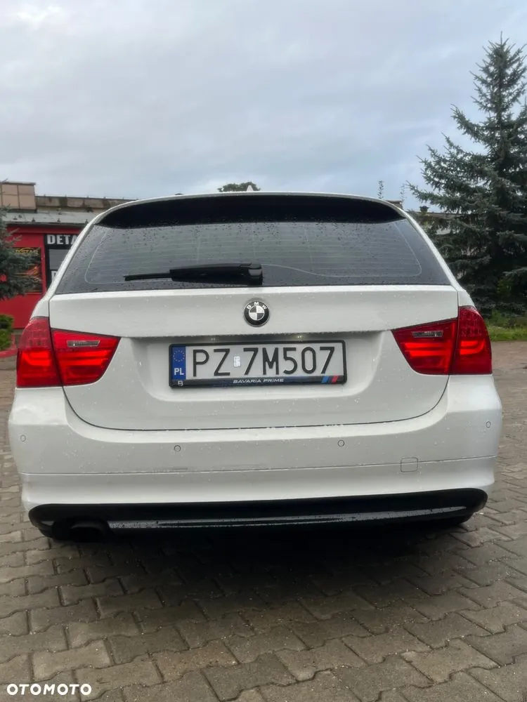 BMW Seria 3 2009 photo 5